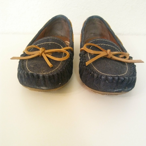 🎉SOLD🎉 Lucky Brand Boat Shoes Abelle Denim - Picture 2 of 8